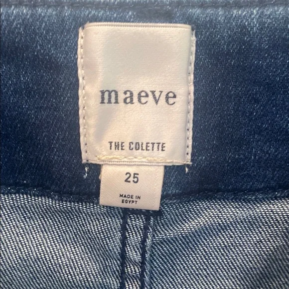 Maeve Colette cropped jeans from Anthropologie- Dark Blue wash. Size 25. EUC! - Picture 4 of 4